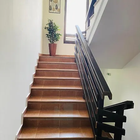 דירה El - Seasons